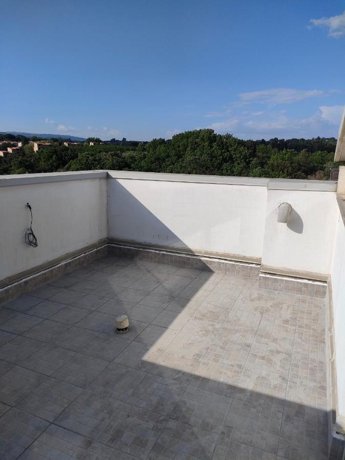 Francigena Sutri Apartment Con Posto Auto Riservato E Coperto Exterior photo